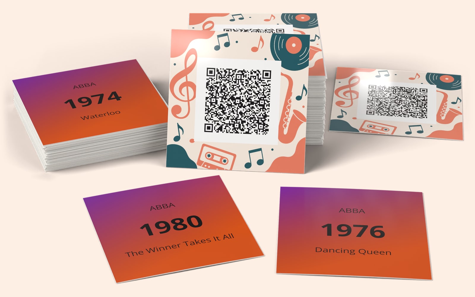 QRSong! muziekkaarten van ABBA - The Best Of: het kaartontwerp met de QR-code, en de artiest, het jaartal en de titel op de achterkant van elke kaart